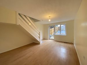 Living Room- click for photo gallery